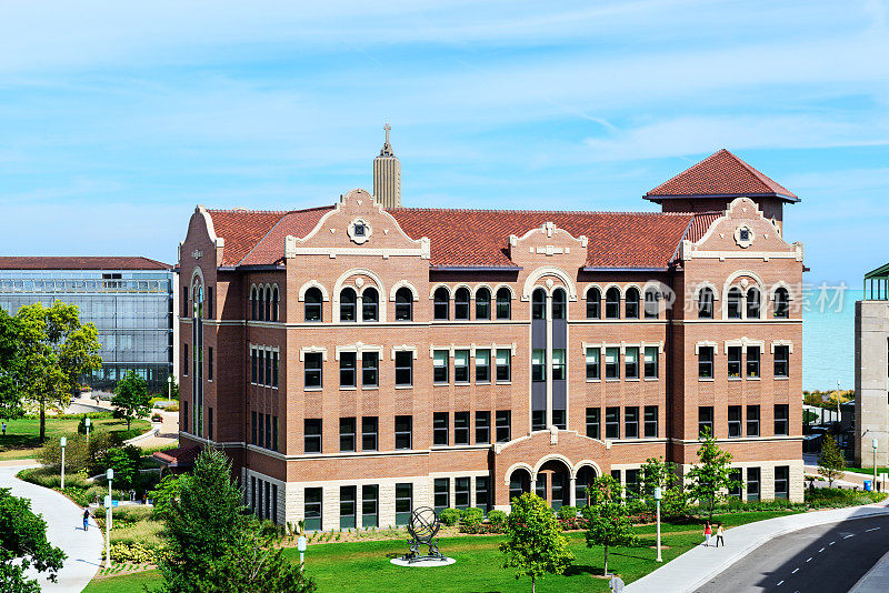 Cuneo Hall, Loyola大学，芝加哥